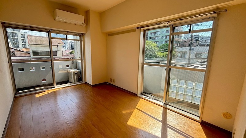 レジデンスオークⅡ リビング