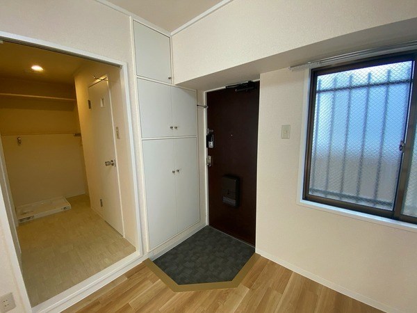 シンシアリー 玄関