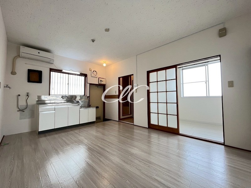 松江ロイヤルハイツ リビング