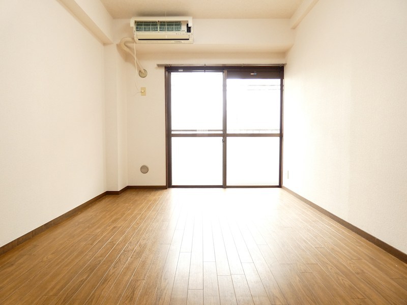 クイーンハイツ ベッドルーム