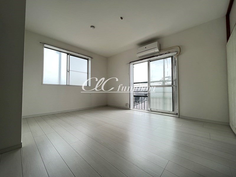 松江ロイヤルハイツ リビング