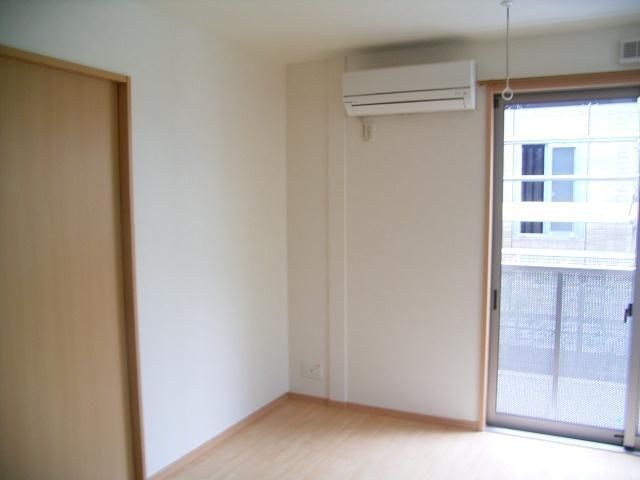 フローラ リビング