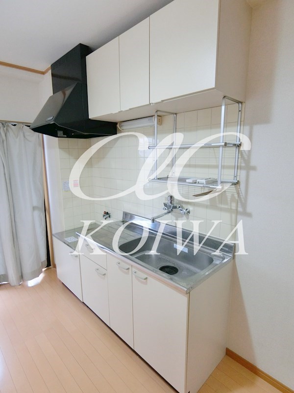 エクセランス港谷 キッチン