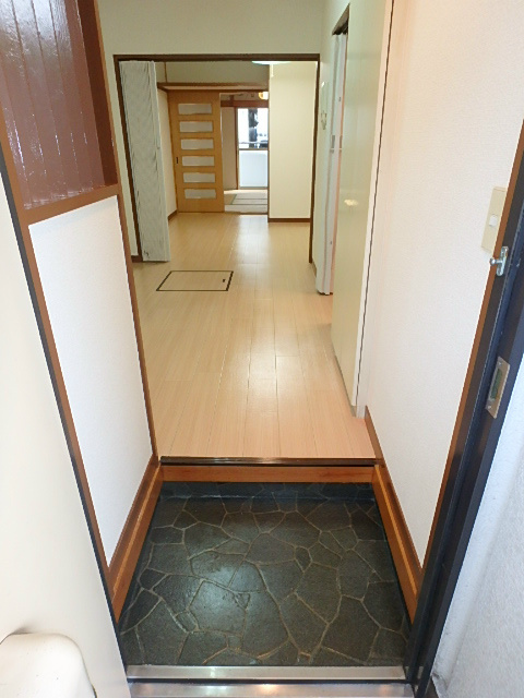 メゾン東小岩Ⅱ 玄関