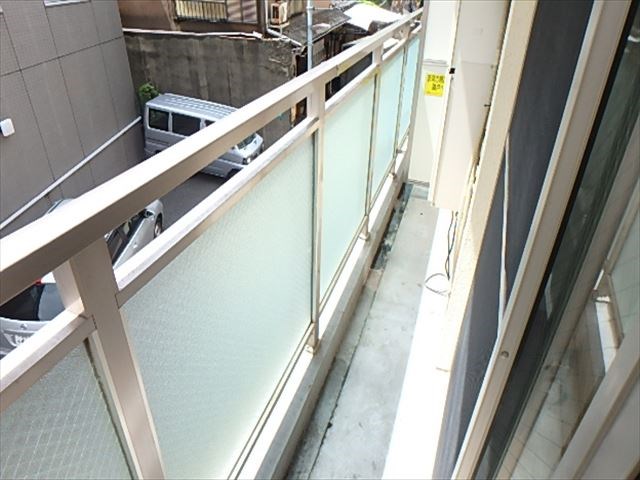 チェリスト石山  ベランダ