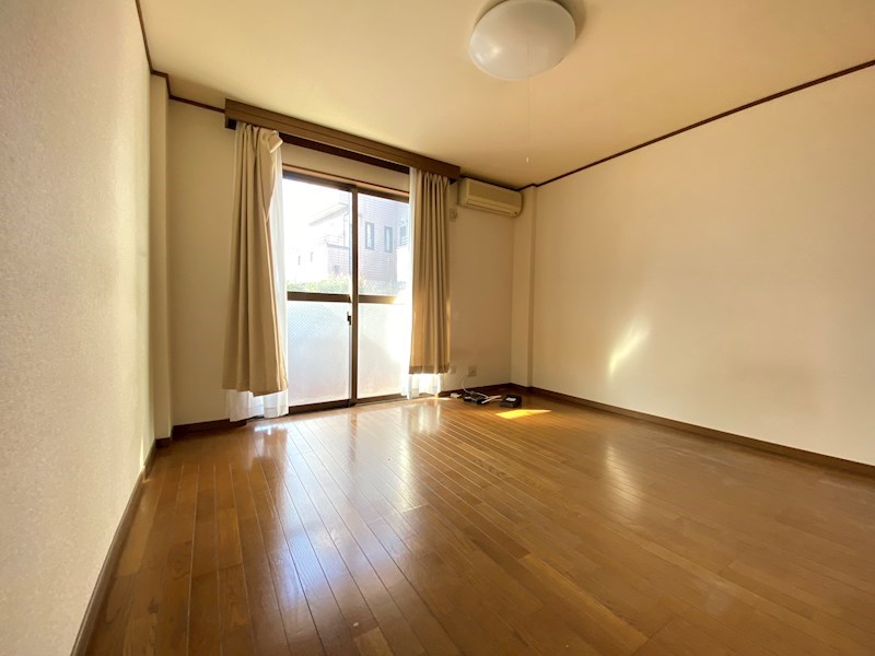 アムールサクライ リビング