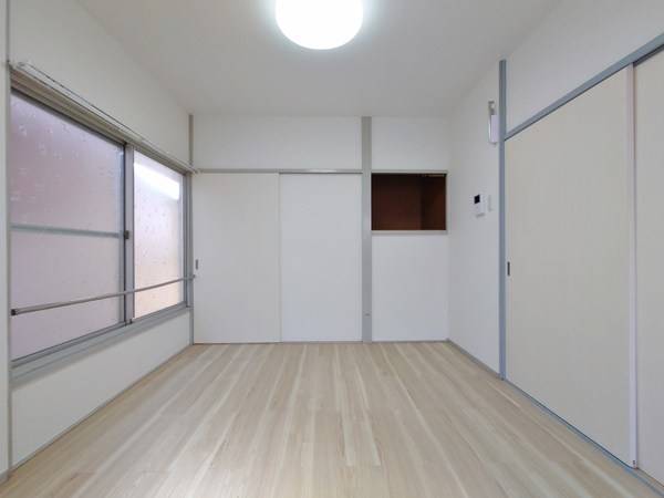 グリーンハイツ堀船 リビング