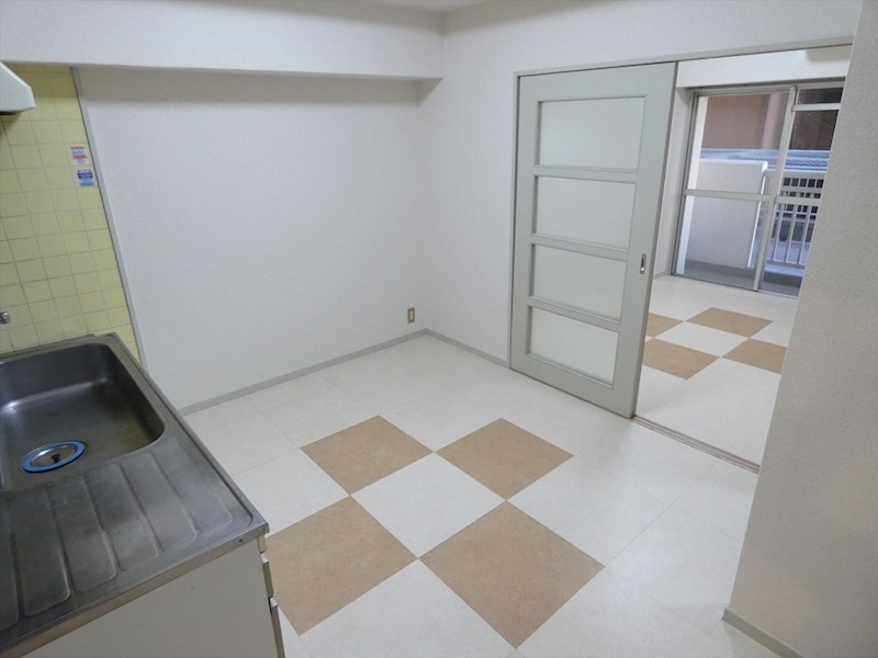 泉コープ　西棟 リビング