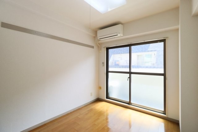 ライオンズマンション明石町 ベッドルーム