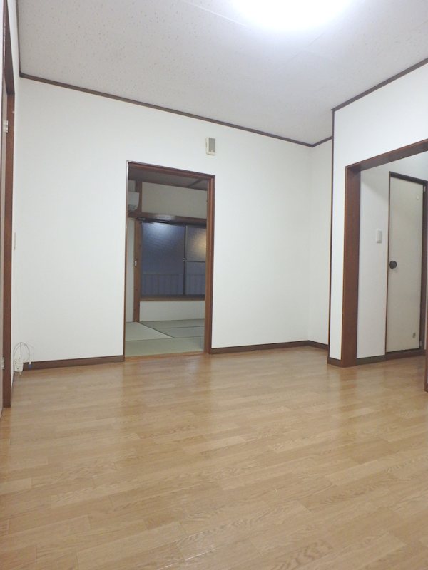 フォレストハイムＡ リビング