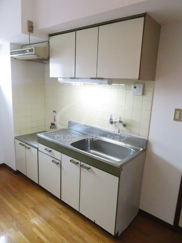 ハイネスカワマタ キッチン