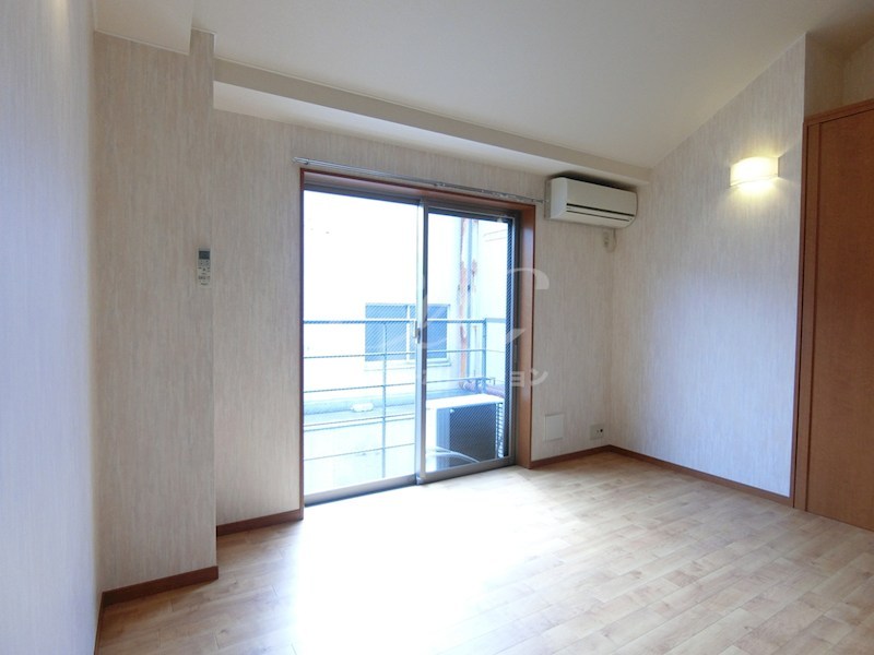 パストラル リビング