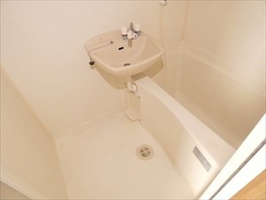 リモーネクワトロ   風呂画像