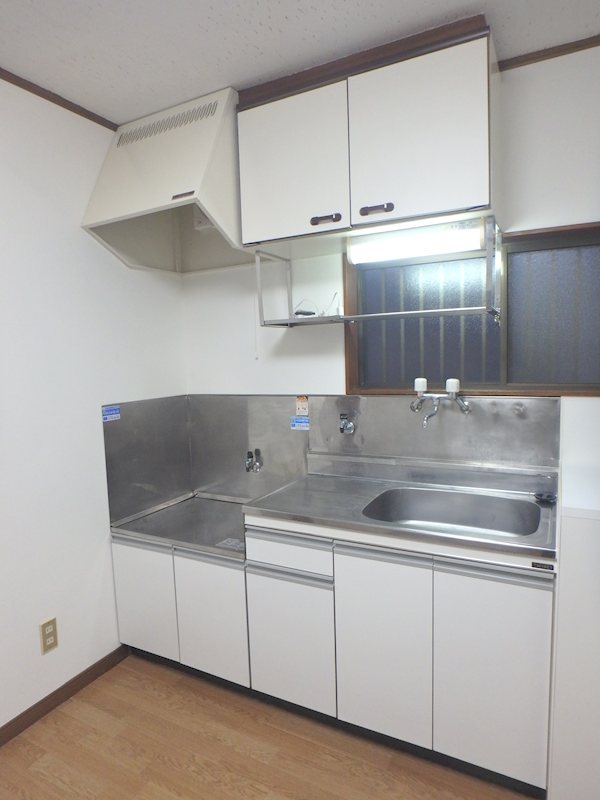 フォレストハイムＡ キッチン