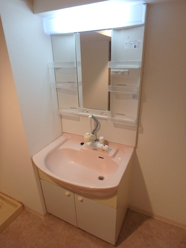 クリスタルタワー その他14