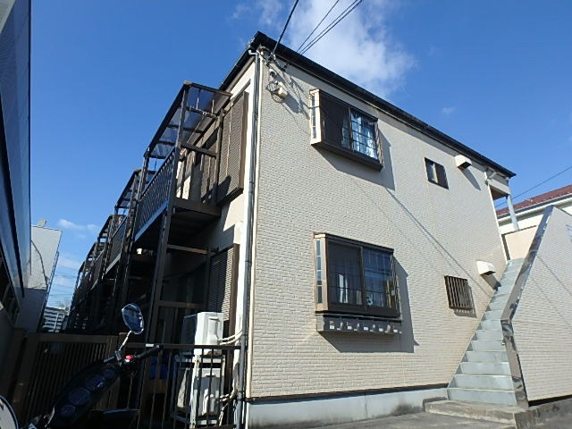 第六ハイツヤマヤ 外観