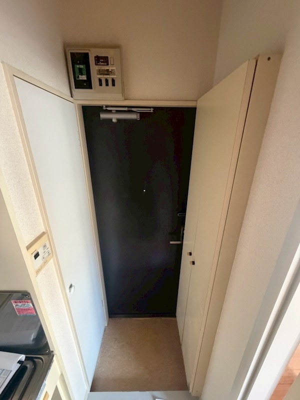 パレス清澄 玄関