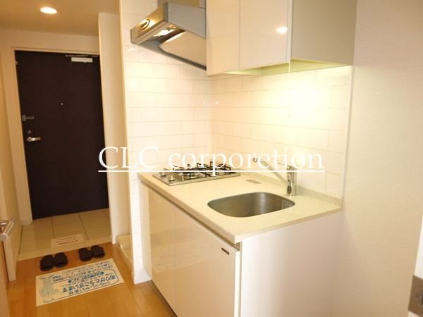 エスティメゾン大島 玄関