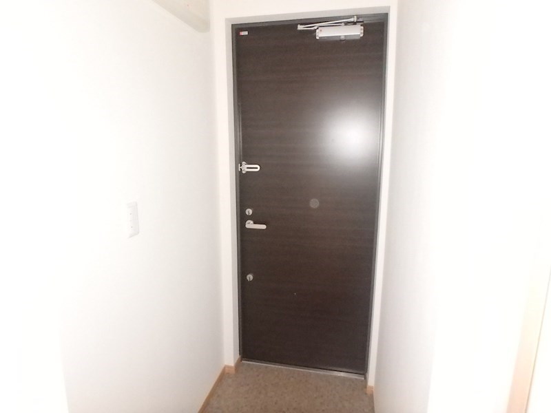 ステージパインヒル1  玄関