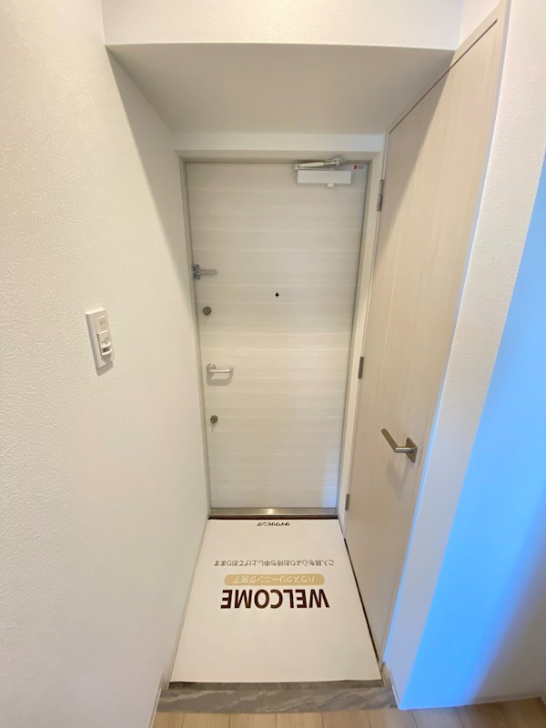 ZOOM王子神谷 玄関