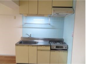 エレガンス綾瀬4 キッチン