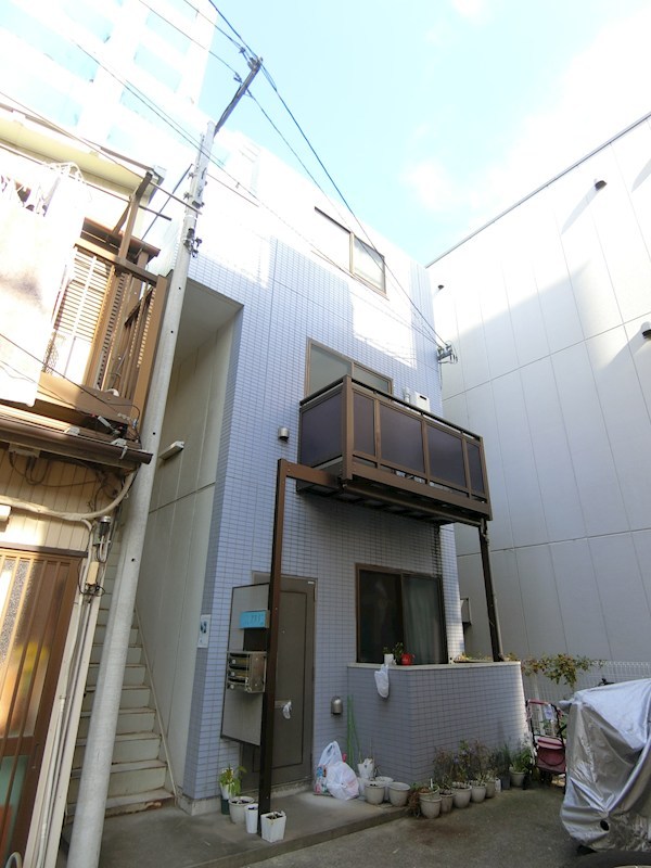 ロジェオータニ 外観