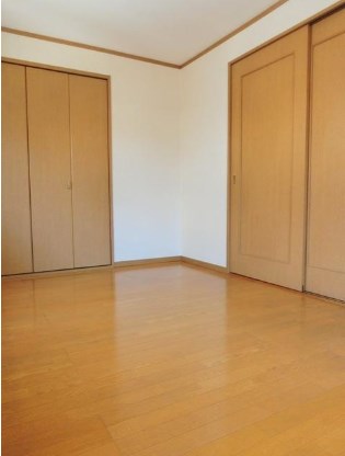 第２コーポファミーユ ベッドルーム