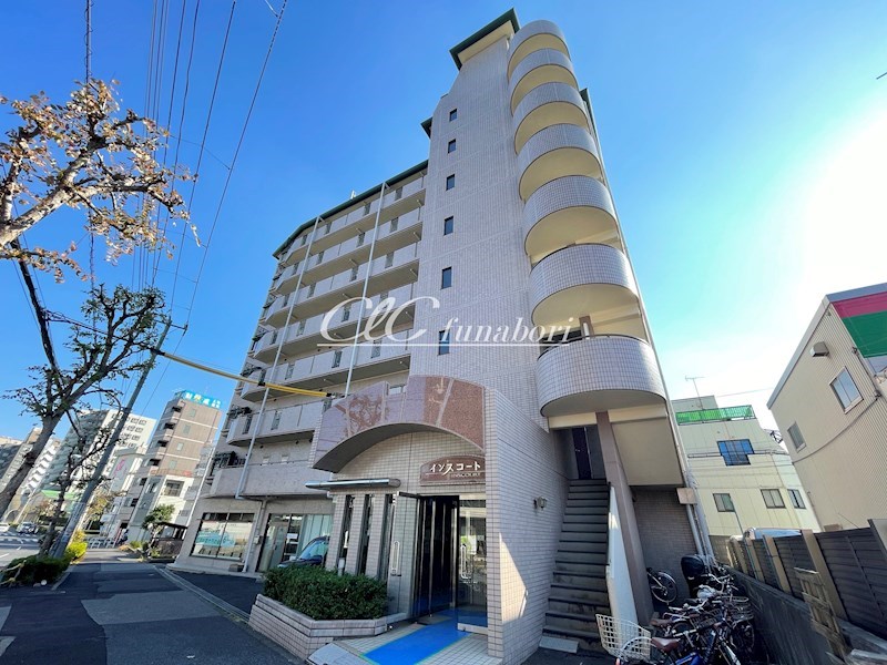 インスコート 外観