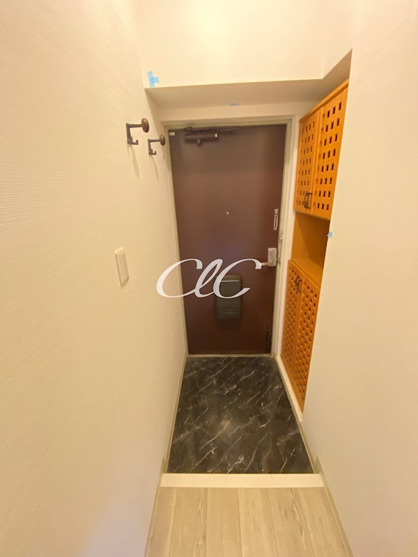 インスコート 玄関