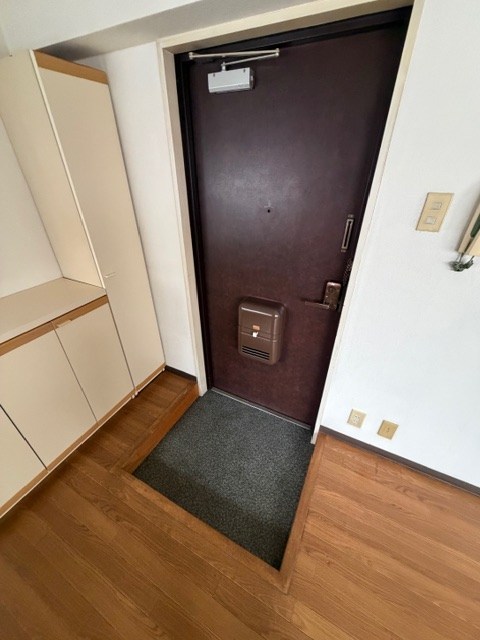 プランドール上田 玄関