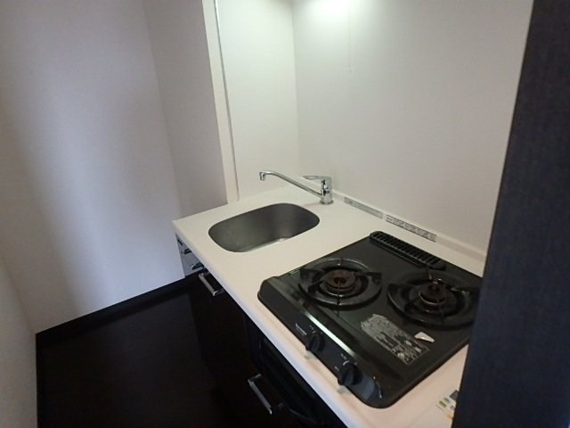 ヴァレッシア尾久シティ キッチン