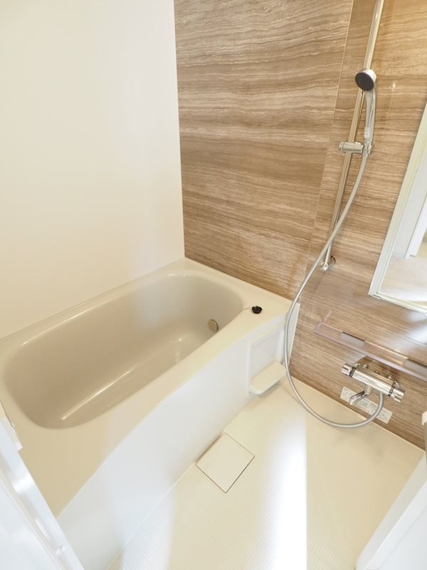 クロスレジデンス日本橋本町  風呂画像