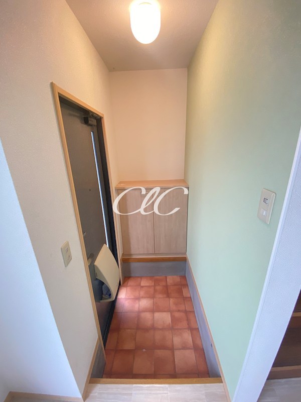 コレクトヴィレッヂ 玄関