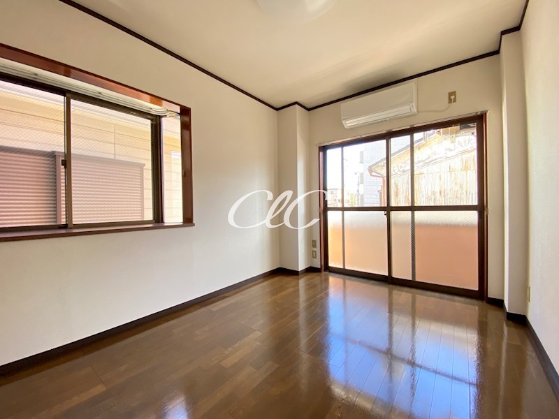 トランブルーアパルトメント リビング