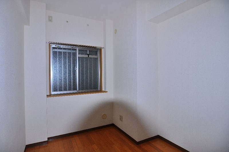 グランドパレス３７  ベッドルーム