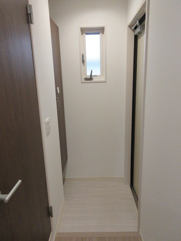 サクラハウス 玄関