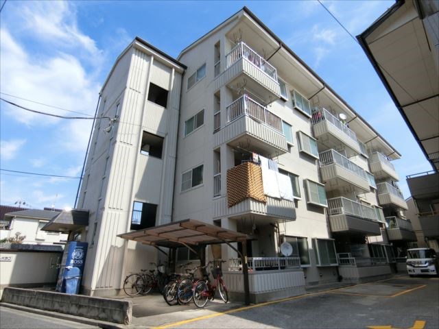 小山コーポラス  外観