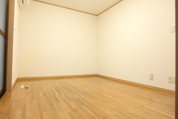 コーポ　ラミアール   ベッドルーム