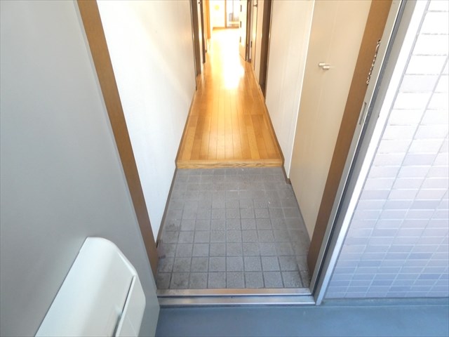 グランベル綾瀬 玄関