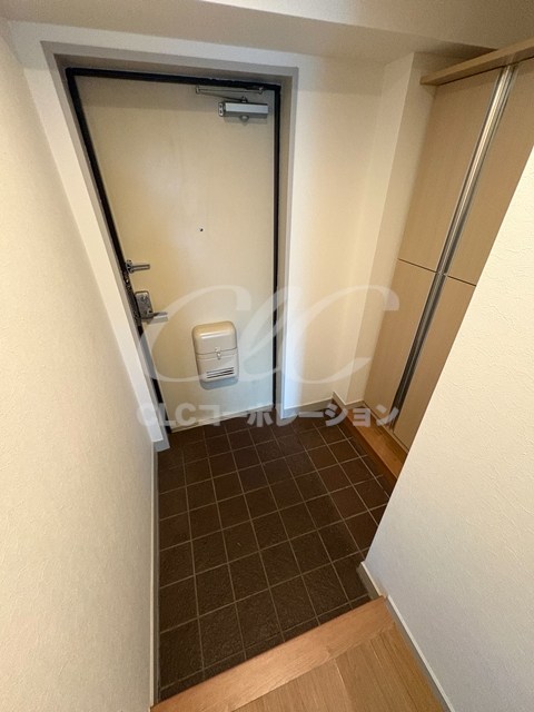 綾東ヴィレッジ壱番館 玄関