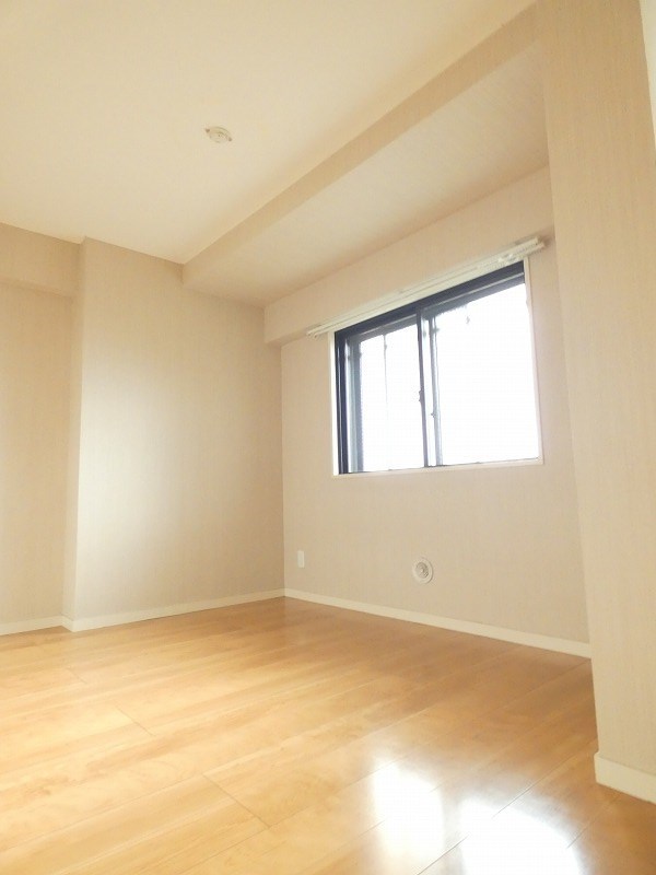 綾東ヴィレッジ壱番館 ベッドルーム