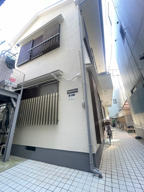 フジメイツＮＯ．２ 外観