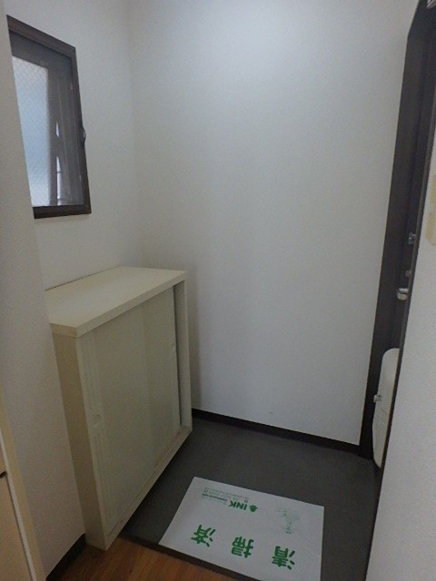 レジデンス伊藤 玄関