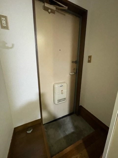 原田ハイツ 玄関