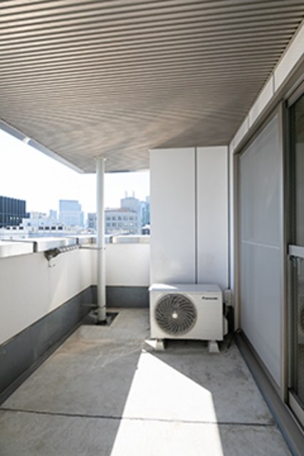 友泉大伝馬町ビル ベランダ