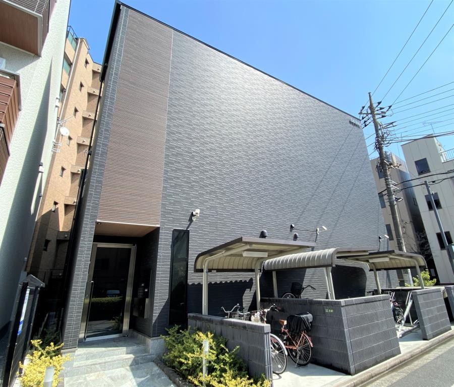 レガーロ・U 外観