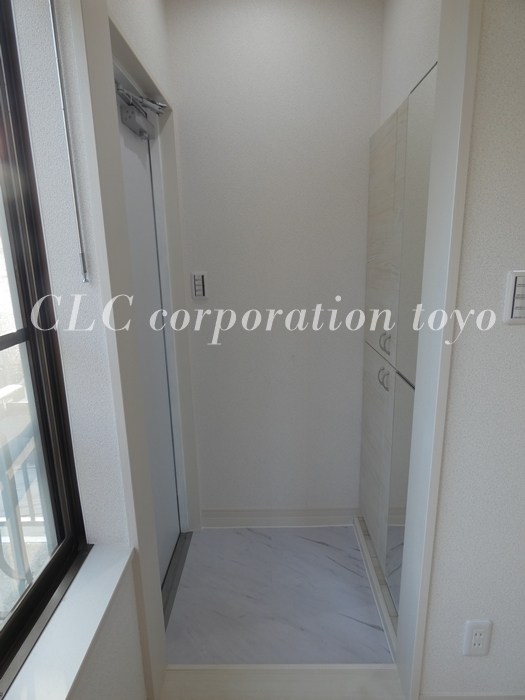 ファミール大須賀 玄関