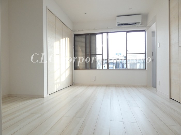 ファミール大須賀 リビング