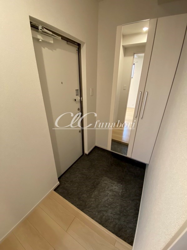 コンクエストシェル　EK 玄関