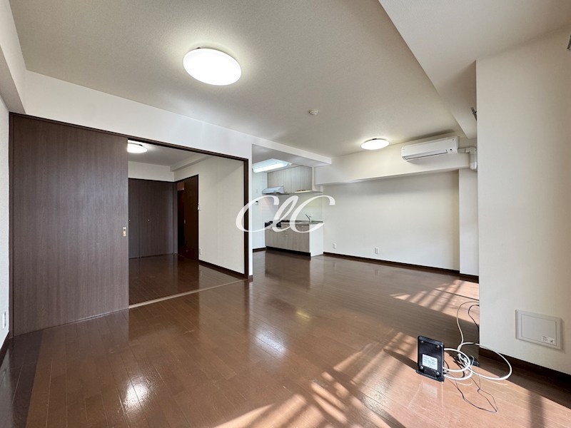 プワソンルージュ リビング